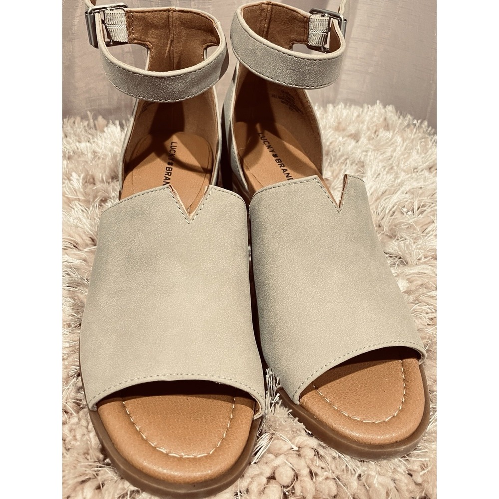 Women's Lucky Brand Reilani Block heel Sandals strappy Ankle Open Toe Silhouette